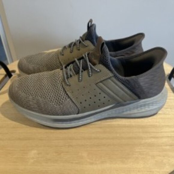 Men's Size 10 Sketchers Slip-ins - Picture 2 of 5